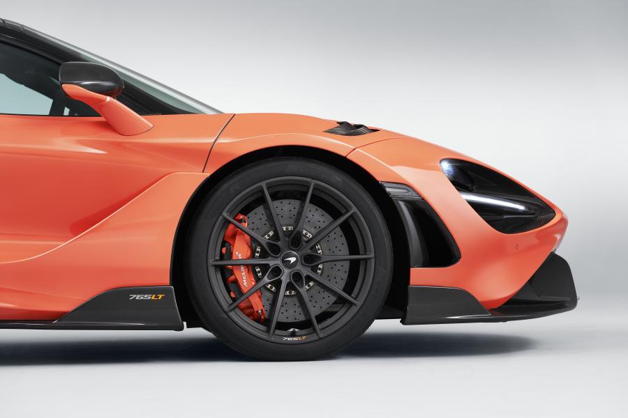 Колеса McLaren 765LT 2020 года  (UK) (фото 8 из 35)